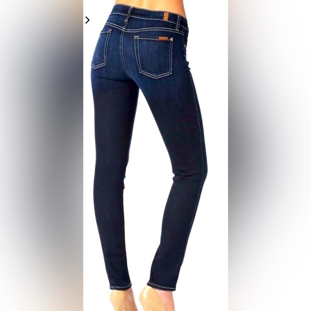 7 for All Mankind ‘The Skinny’ Dark Denim jeans👖